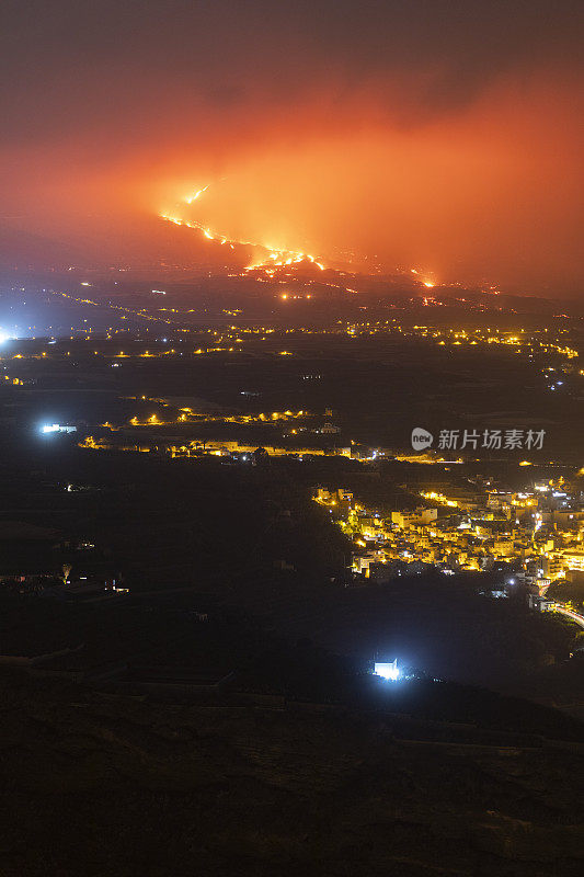 拉帕尔马火山爆发，Cumbre Vieja, Mirador de La Cumbrecita夜景